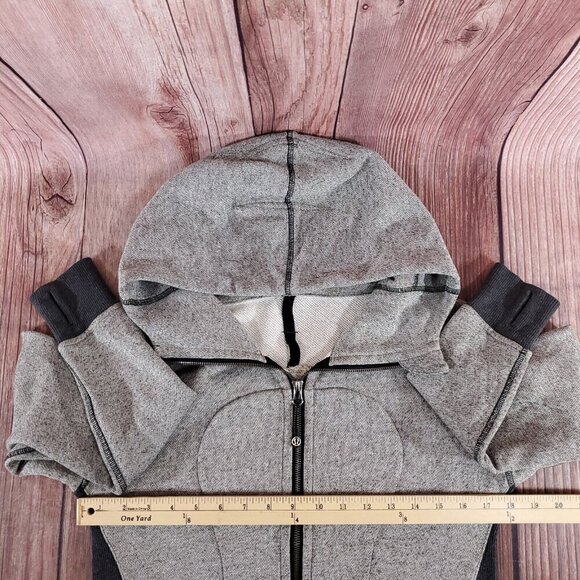 Lululemon Womens Size 6 On The Daily Hoodie Gray Full Zip Athleisure - Picture 13 of 14